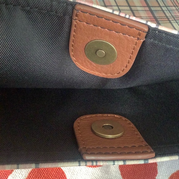 Pretty Pink Plaid Purse - Picture 8 of 8